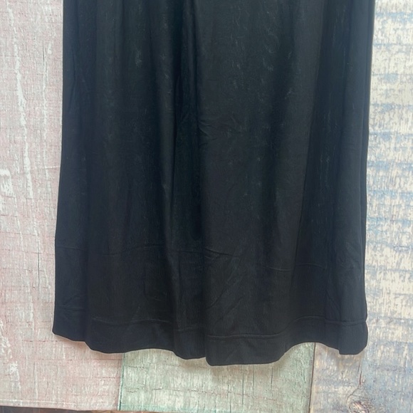 - Brand new Woman’s Madison Park - Signature lounge pants. Size Large. - Picture 11 of 11